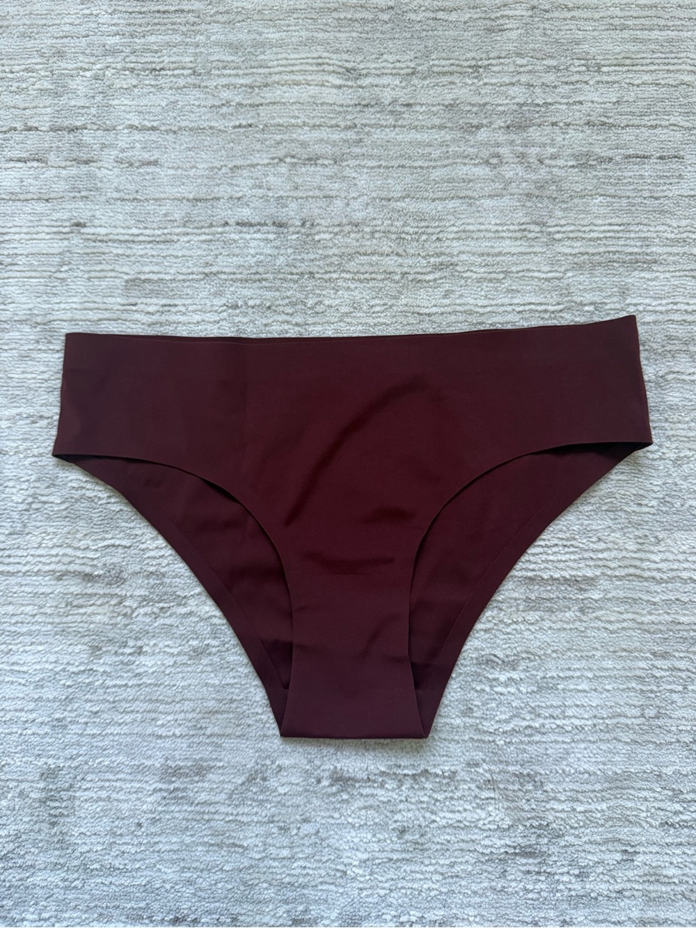 Seamless Bikini Panty in Deep Burgundy